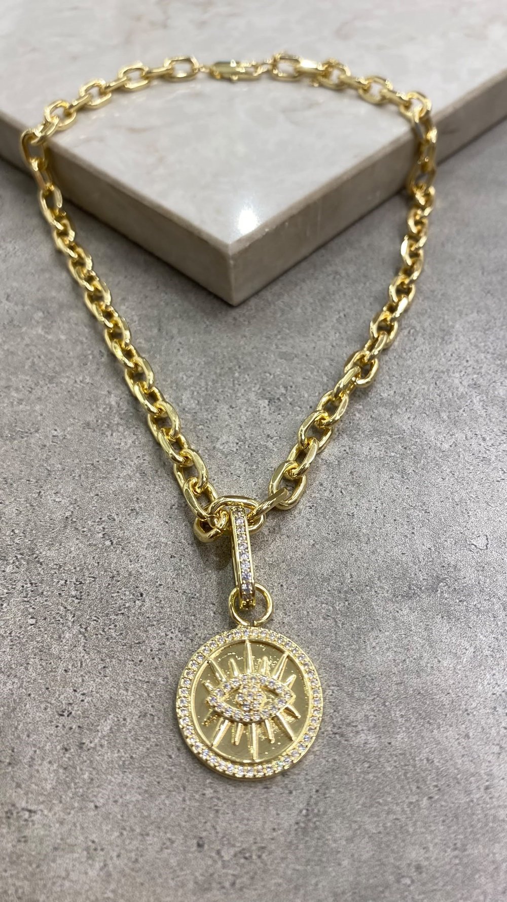 Kalın Zincir Göz Kolye 