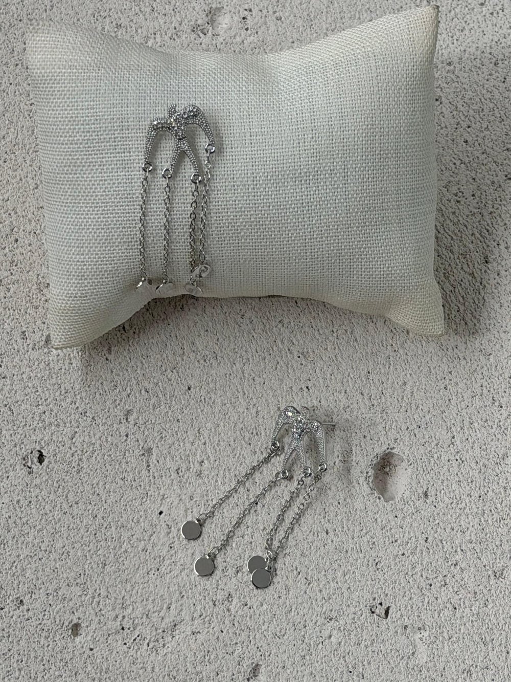 Sallantılı Kuş Küpe Gümüş Rengi 