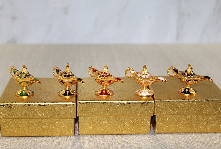 Mineli Metal Alaaddin Lambası Model 6