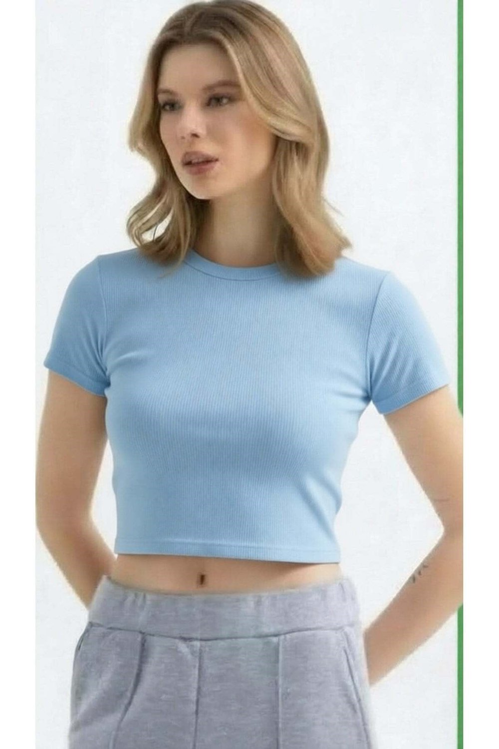 Kadın Bisiklet Yaka Kısa Kollu Crop Body