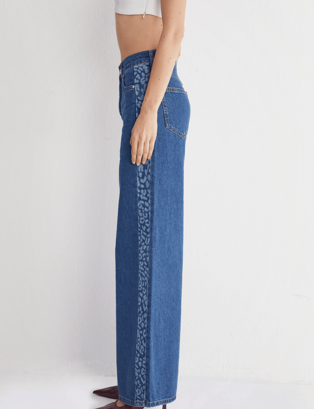 Leopar Şeritli Yüksek Bel Bol Paça Denim Jeans