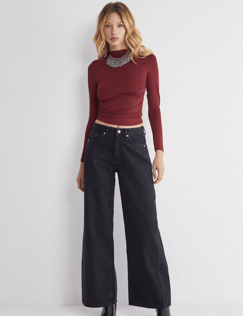 Siyah Yüksek Bel Geniş Paça Jeans