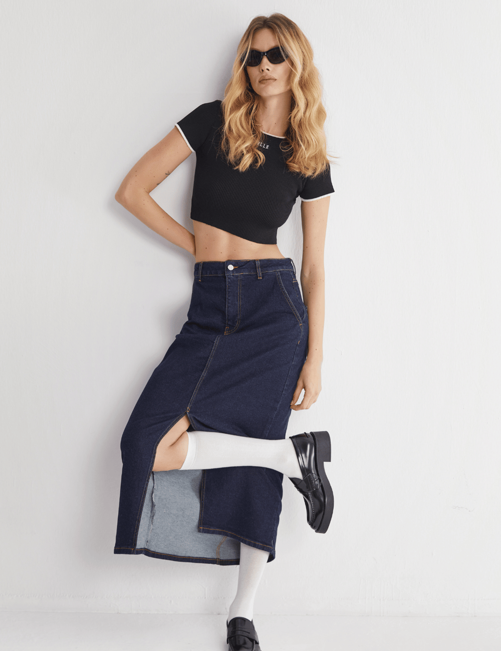 Yüksek Bel Yırtmaçlı Midi Jeans Etek