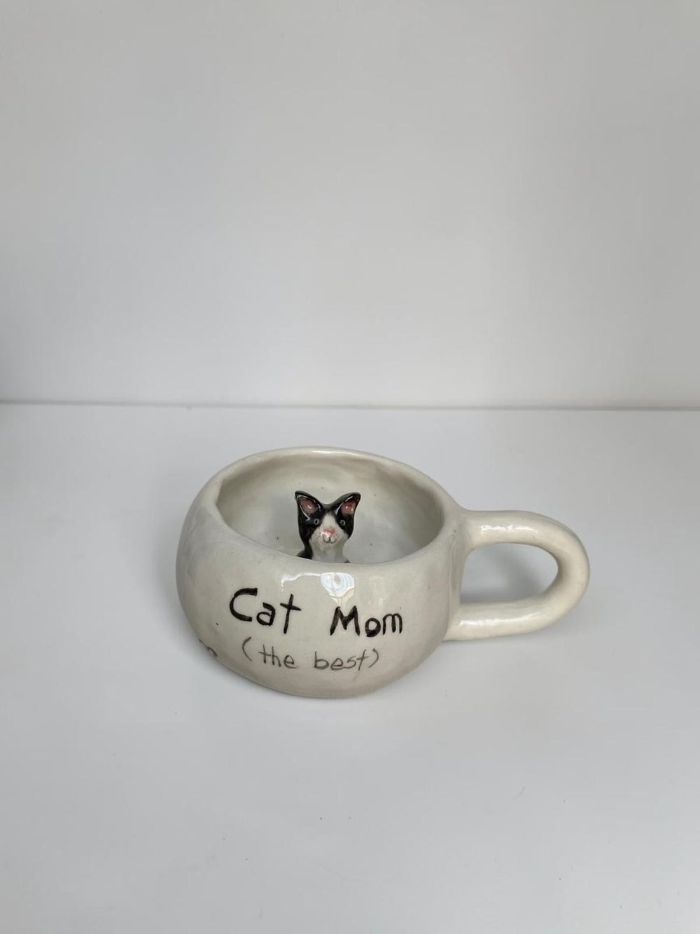 Cuttie Kitty-Catmom