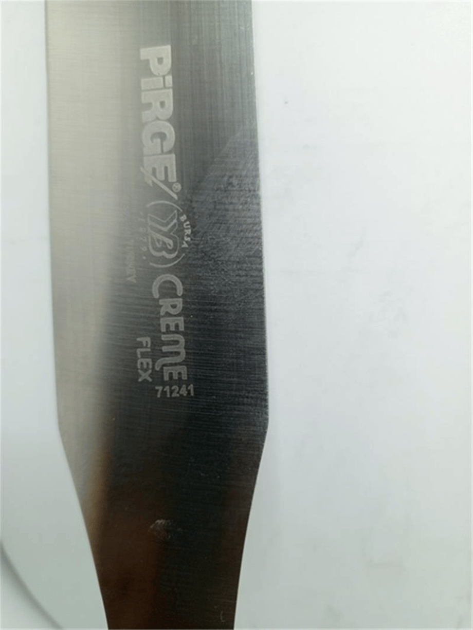 Pirge 71241-01 Esnek Pasta Paleti Siyah   (25 Cm)