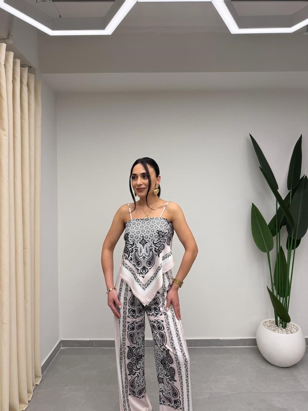 Desenli Bluz Pantolon İpek Saten Takım Pudra