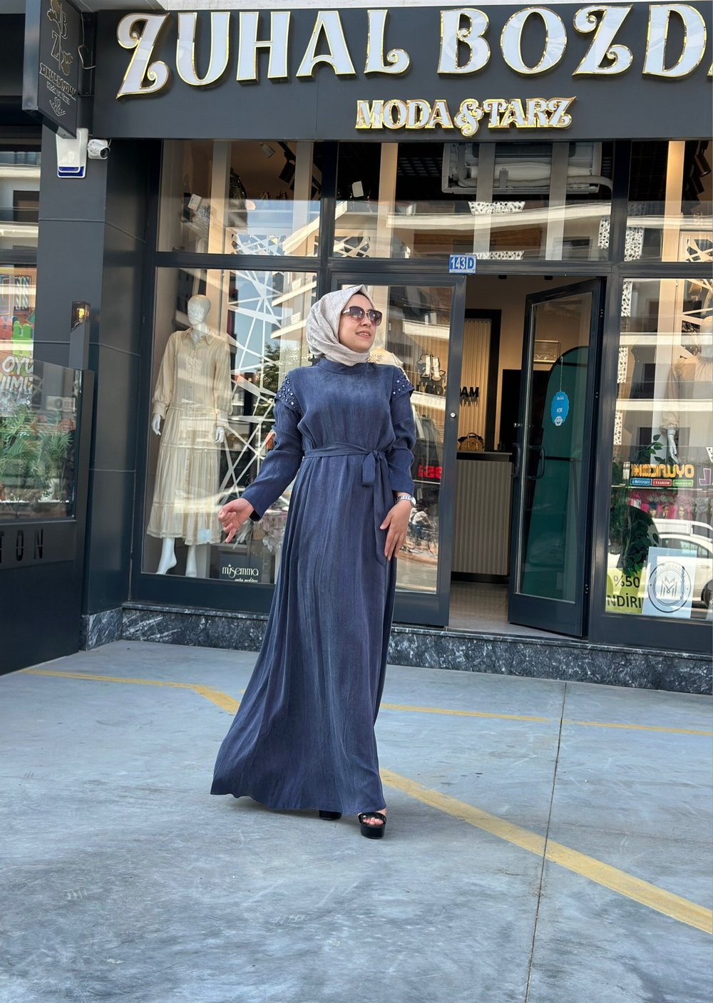 Qupra Omuz Taş Detaylı Qupra Elbise Lacivert