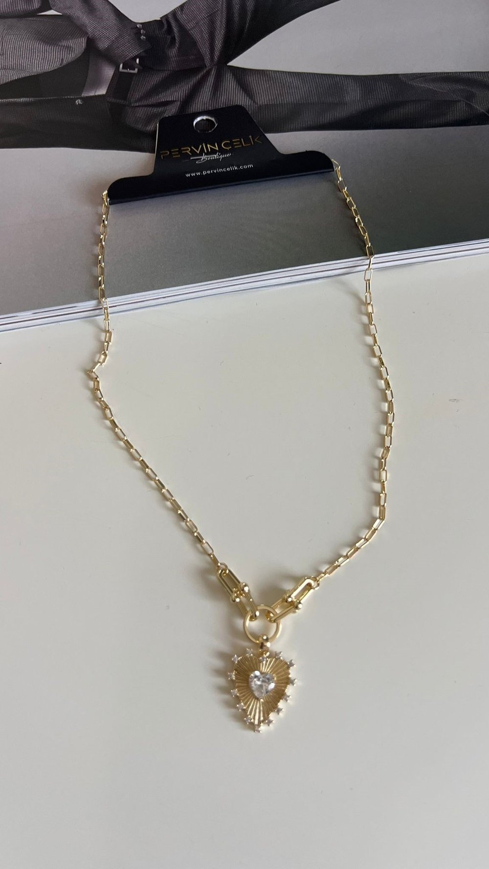 Özel Seri Ucu Kalp Detaylı Zincir Gold
