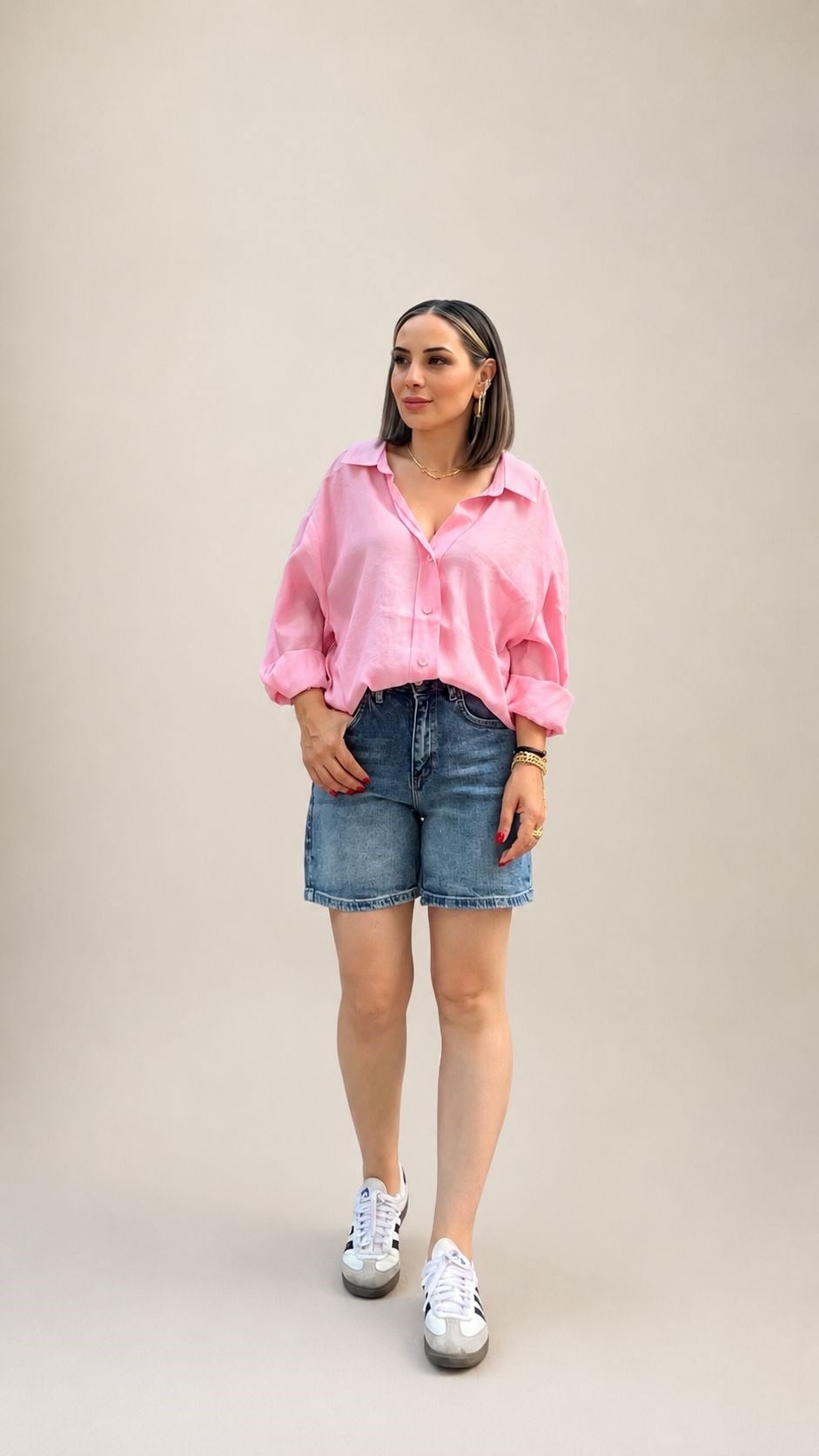Pembe Oversize Açık Yaka Gömlek