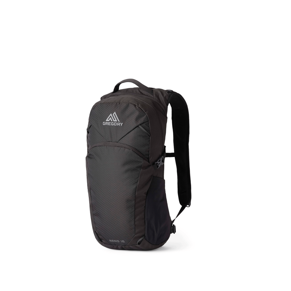 ESSENTIAL HIKING-NANO 18