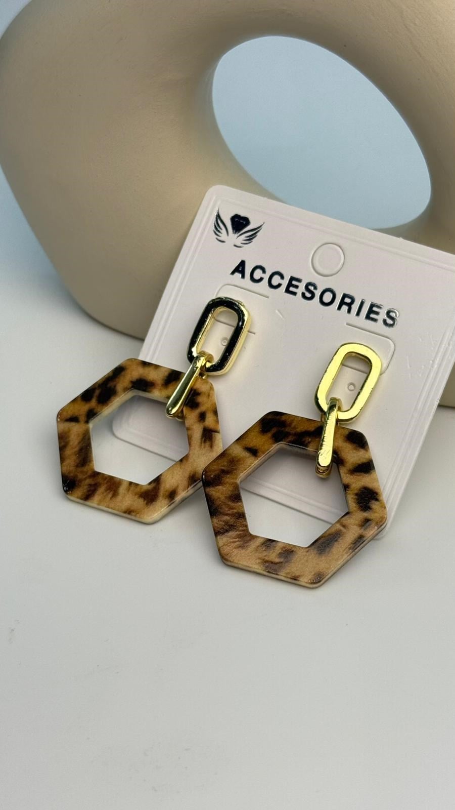 Leopar Küpe