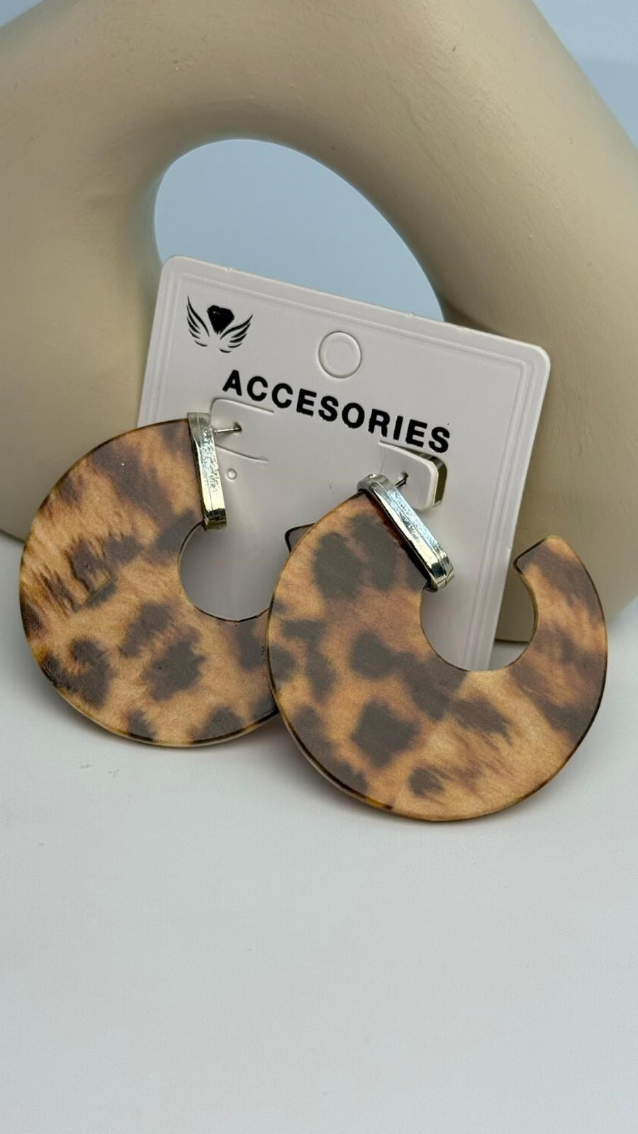 Leopar Küpe