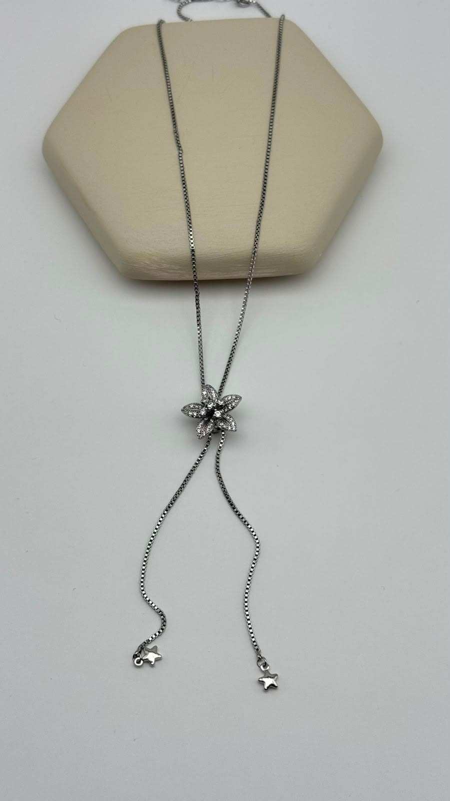Lotus Kolye