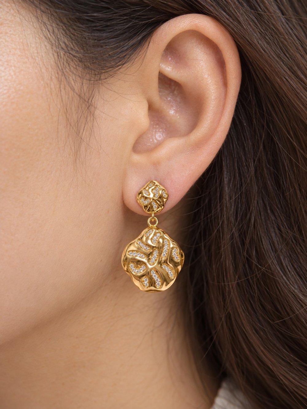TURKUAZ XUPING 14K ORGANİK SALLANTILI KÜPE