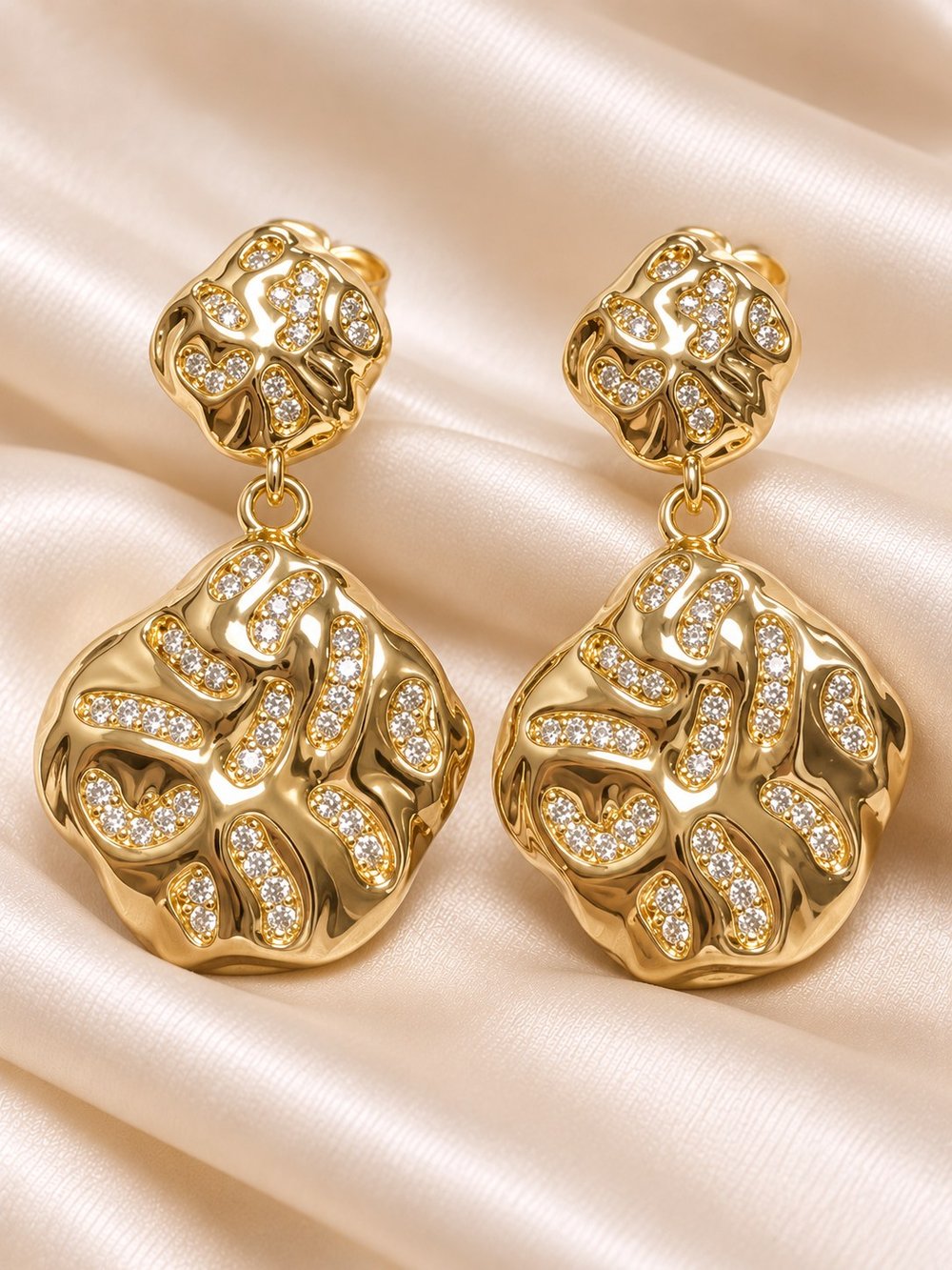 TURKUAZ XUPING 14K ORGANİK SALLANTILI KÜPE
