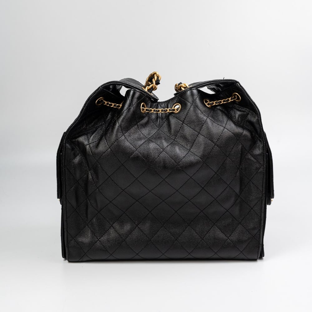 Chanel 25 Medium size