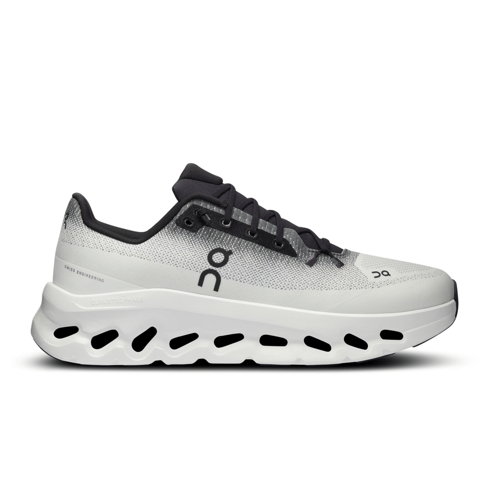 On Mens Cloudtilt Black Ivory