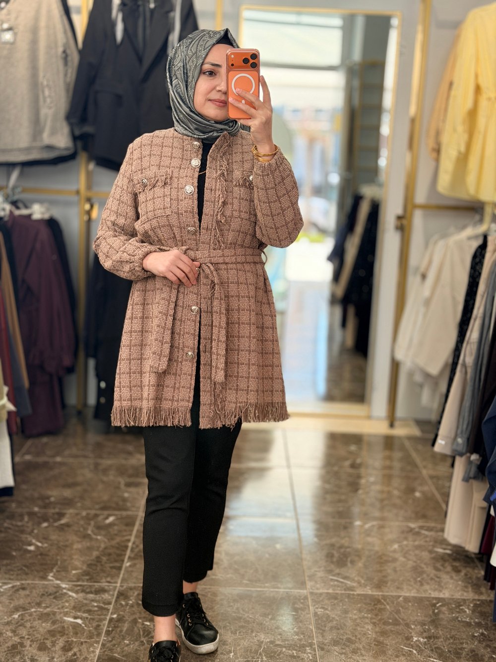 3039 Belden Bağlamalı Şanel Kap