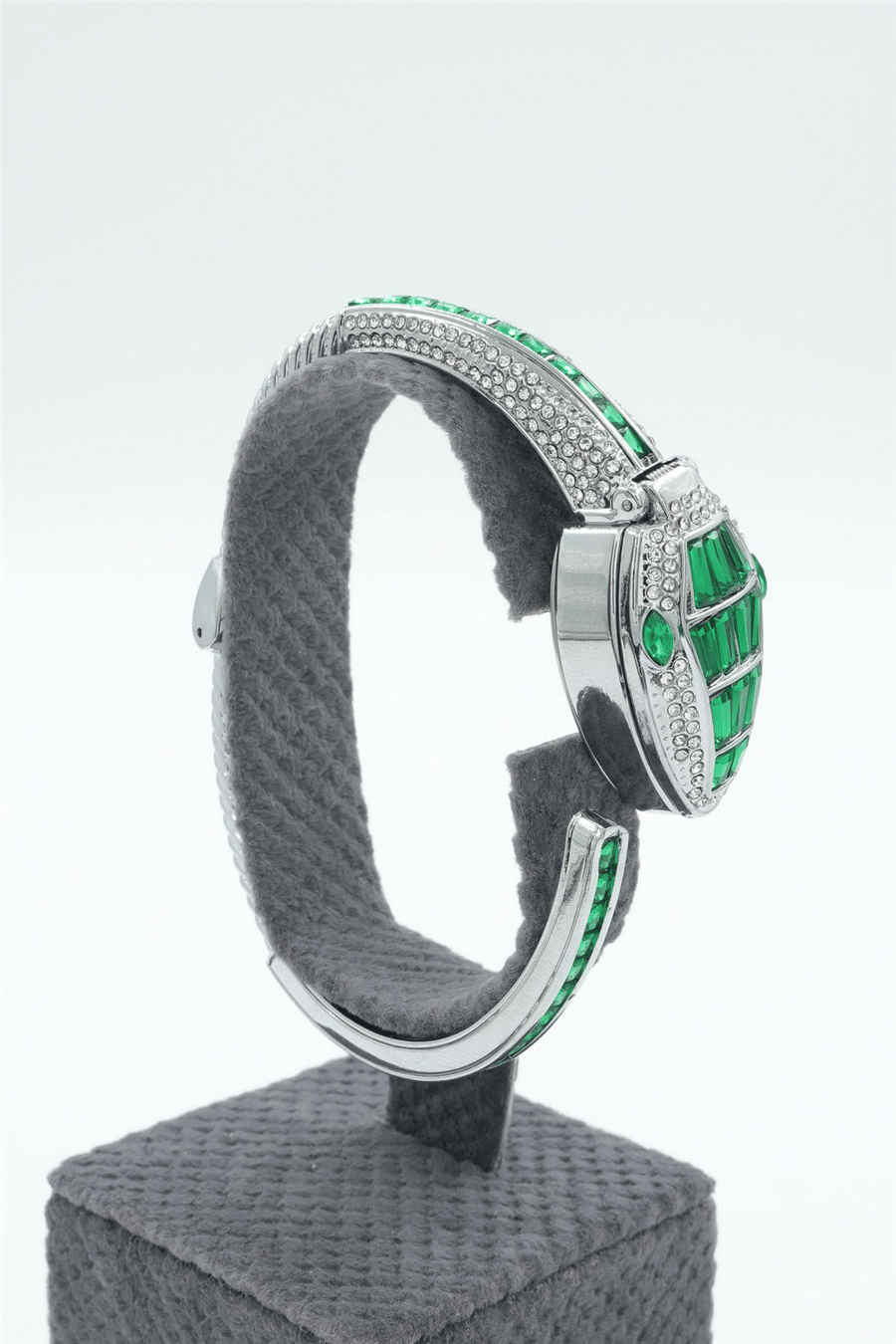 Saat Silver