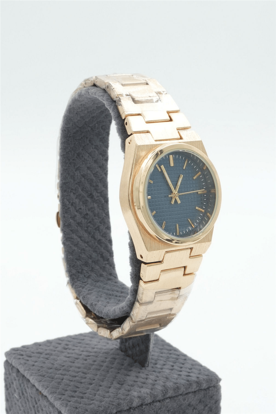 Saat Gold