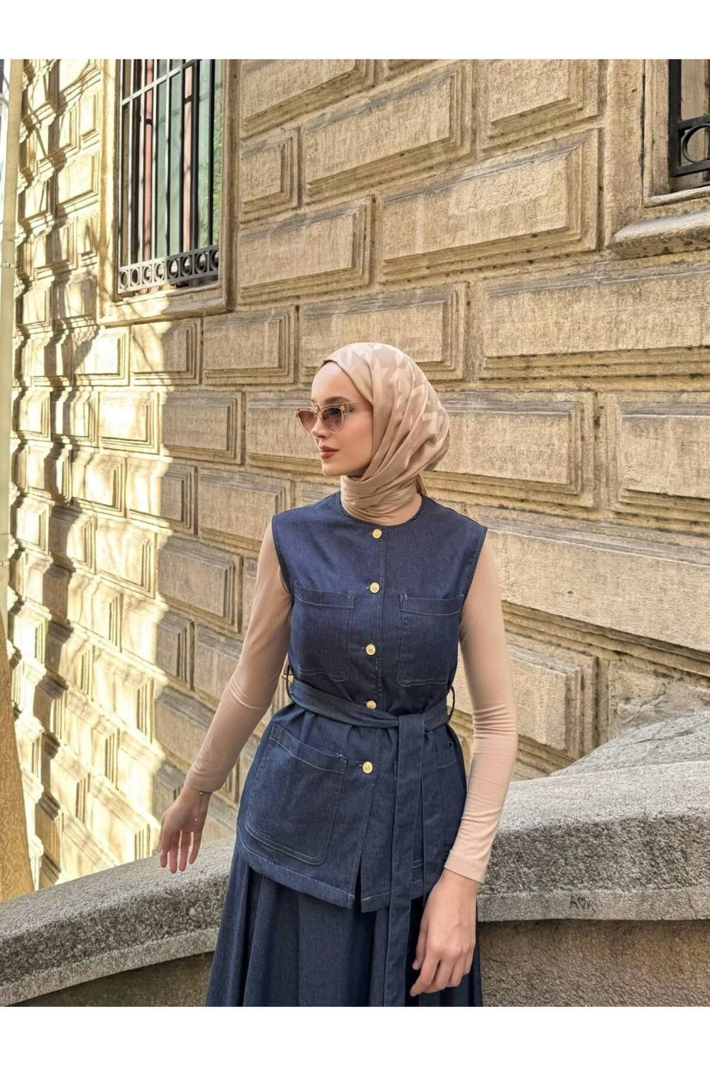 Kadın Ince Siyah Kot Yelek Etek Takım