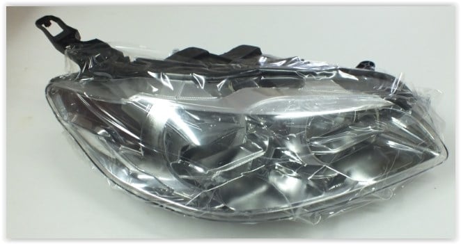 Far Sağ Motorlu Peugeot 301 12 > Ayfar 303334