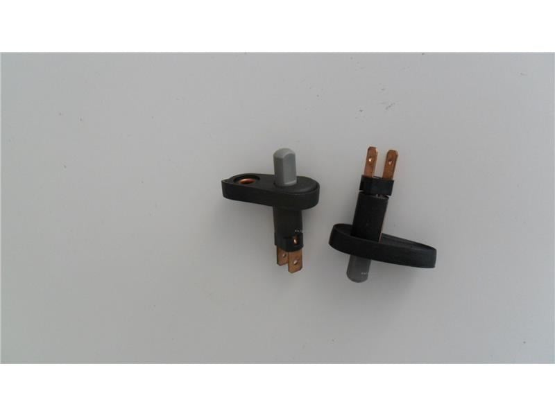 Kapı Lamba Anh.2 Kutuplu Vec-A Gm 90210575