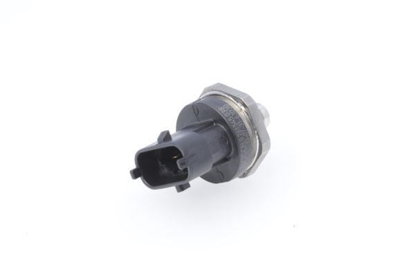 Yakıt Basıncı Sensoru Focus Iıı 11>18 B-Max 14> Ecosport 18> C-Max 17> Fıesta 08> Mondeo V 14> 1.0 - Ecoboost Bosch 0261545038