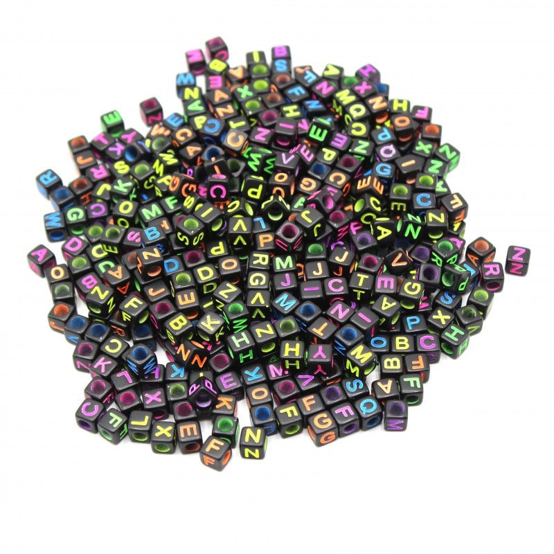 Harf Boncuk Akrilik Küp Renkli Siyah 6 mm 250 gr