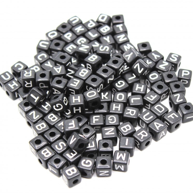Harf Boncuk Akrilik Küp Siyah Beyaz 10 mm 250 gr