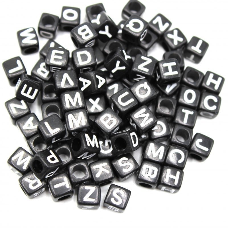 Harf Boncuk Akrilik Küp Siyah Beyaz 6 mm 250 gr