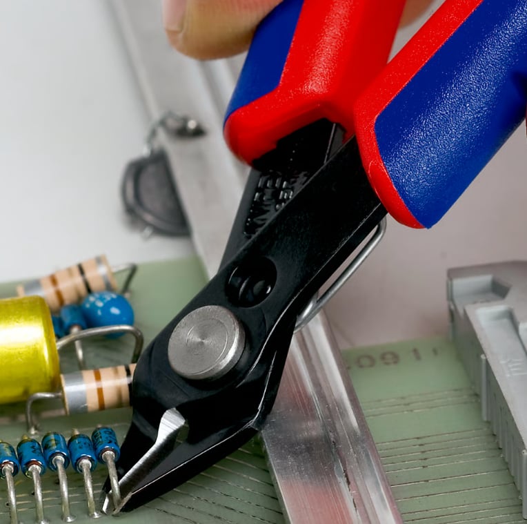 ELEKTRONİK YAN KESKİ SÜPER KNIPS