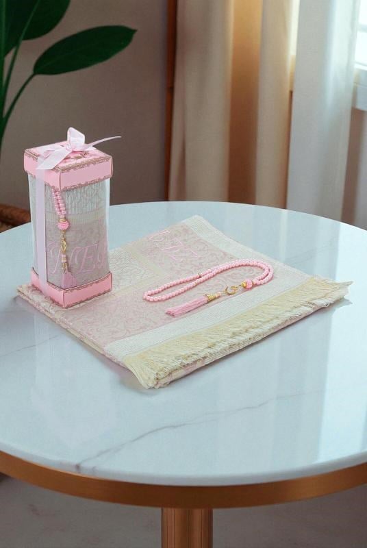 İsme Özel Çeyizlik Seccade Seti Hediyelik Özel Kutulu Pembe