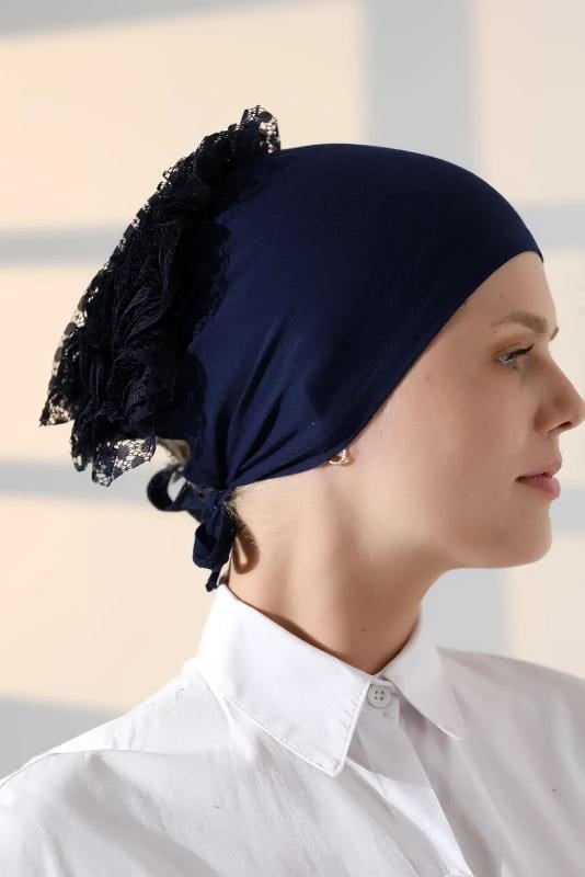 Kadın Fırfırlı Güpürlü Tesettür Topuz Bone - Lacivert
