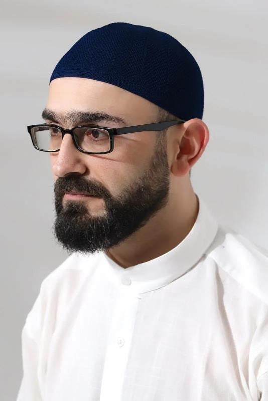 Lacivert Safir Dantel Detaylı Örme Namaz Takkesi
