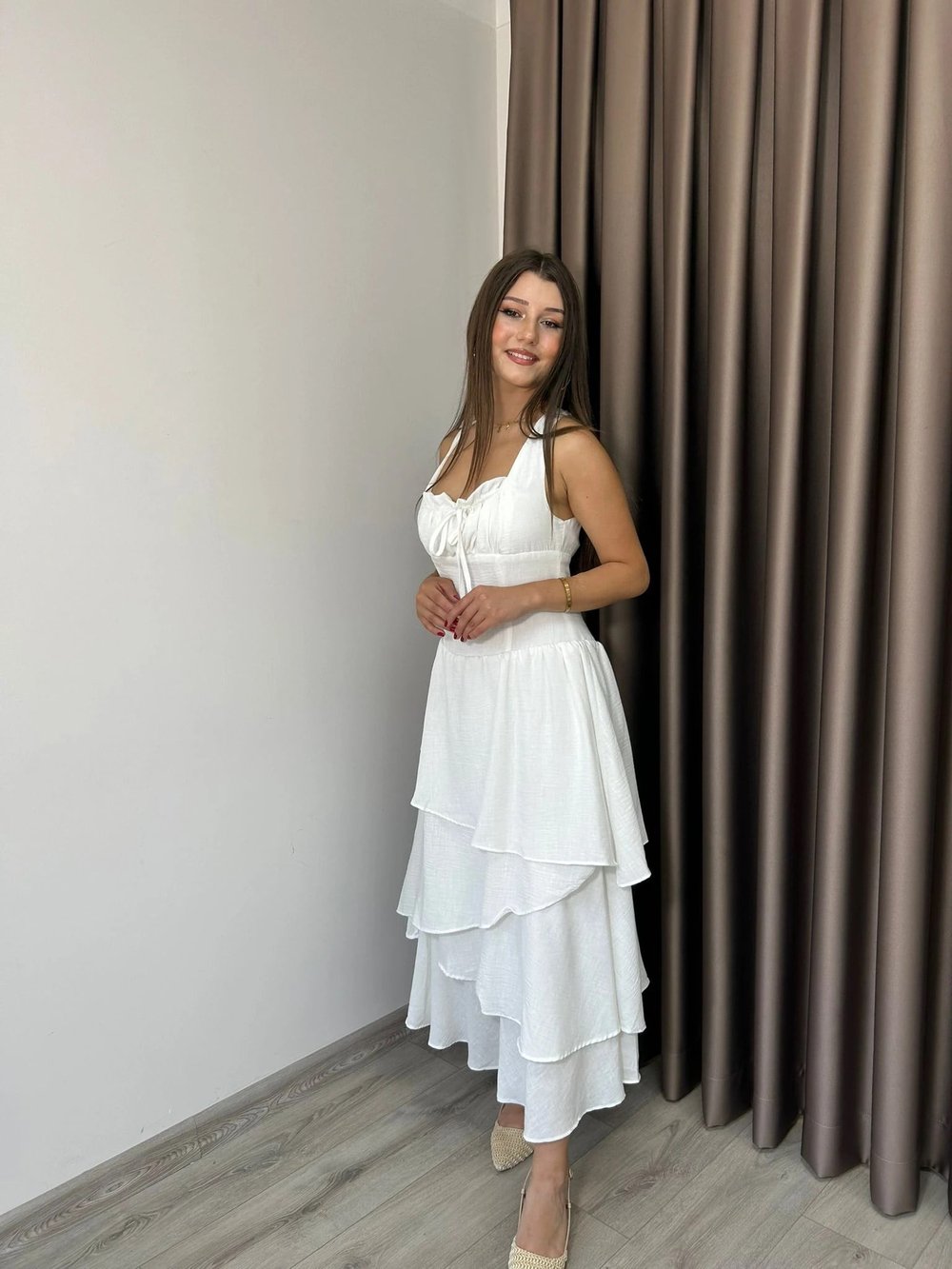 FIRFIR DETAYLI KAT KAT ELBİSE