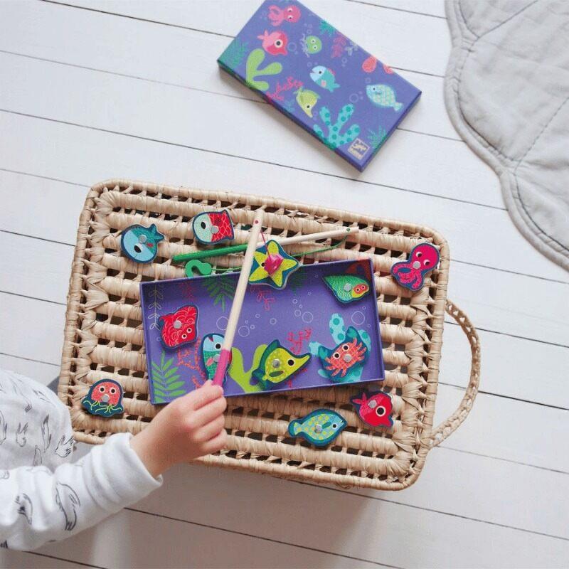 Djeco Mıknatıslı Balık Yakalama Oyunu - Colour