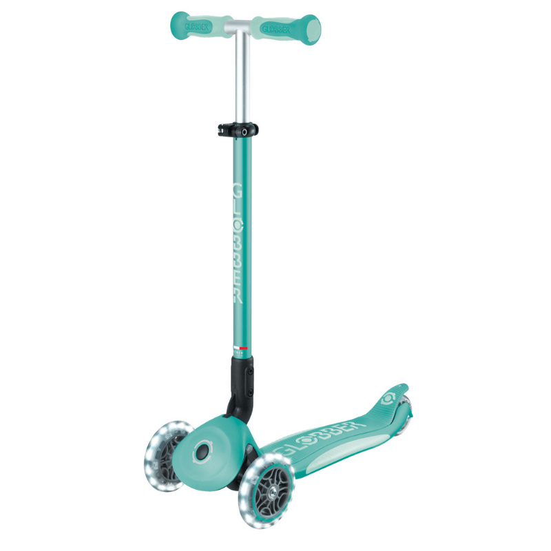 Globber Go Up Deluxe Işıklı Scooter - Mint Yeşili
