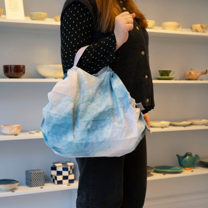 Shupatto Compact Bag - M - Sea of Clouds