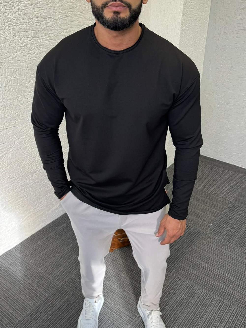 Siyah Basic Uzun Kol Sweat