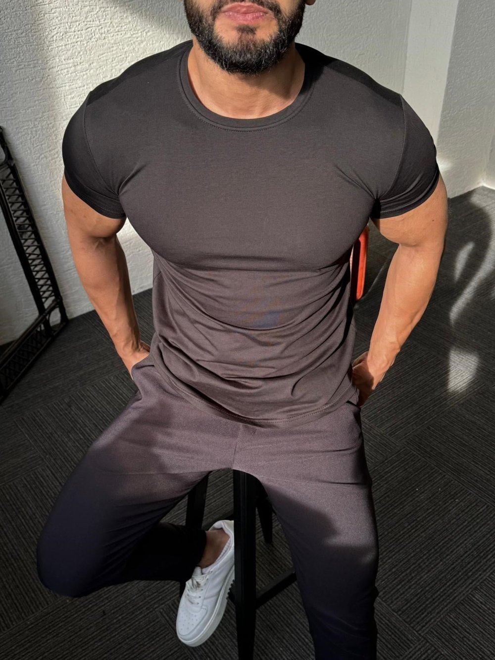 Siyah Slim-Fit Basic Pamuk Tişört
