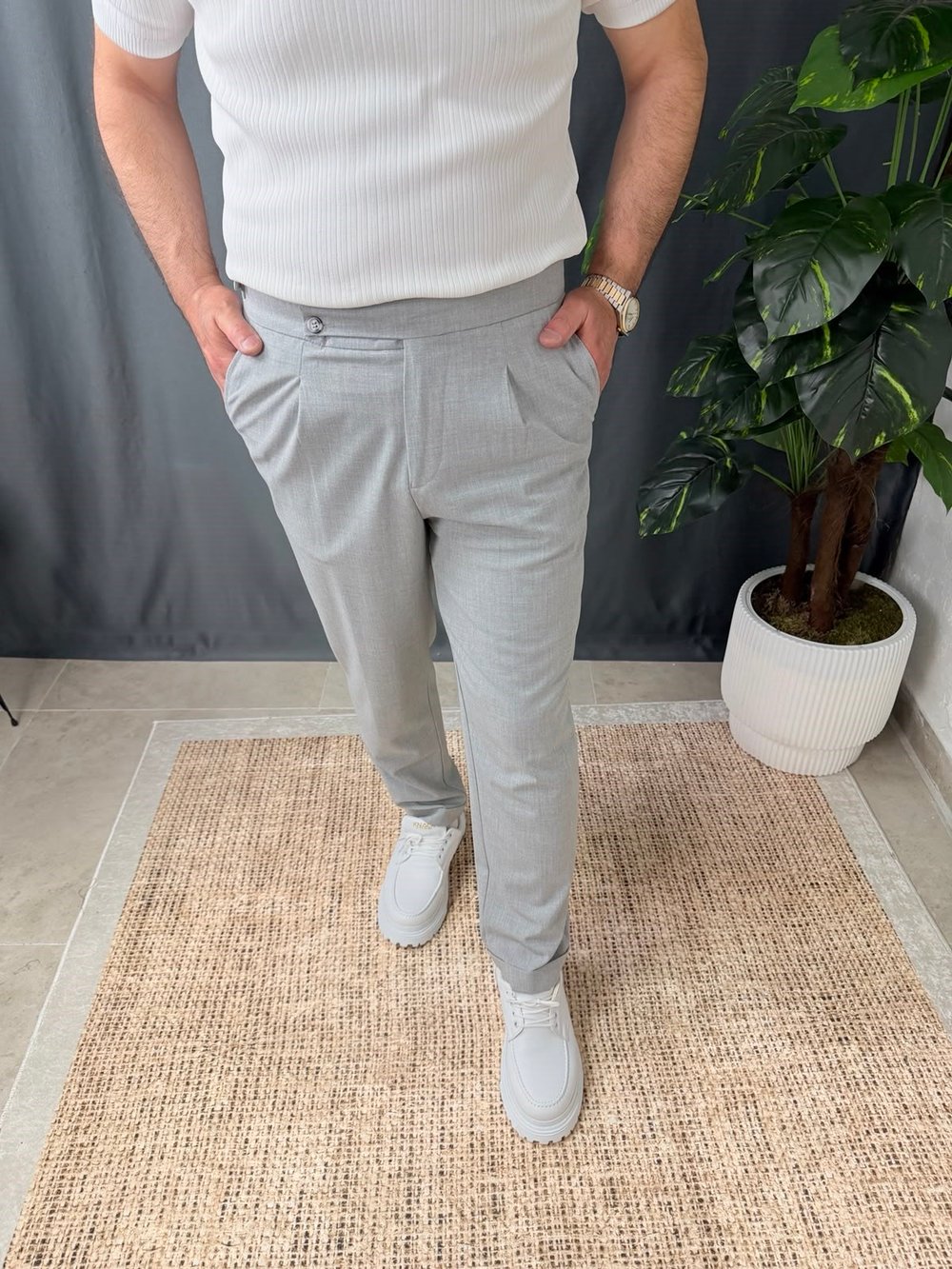 ÇİFT DÜĞMELİ KEMERLİ PANTOLON