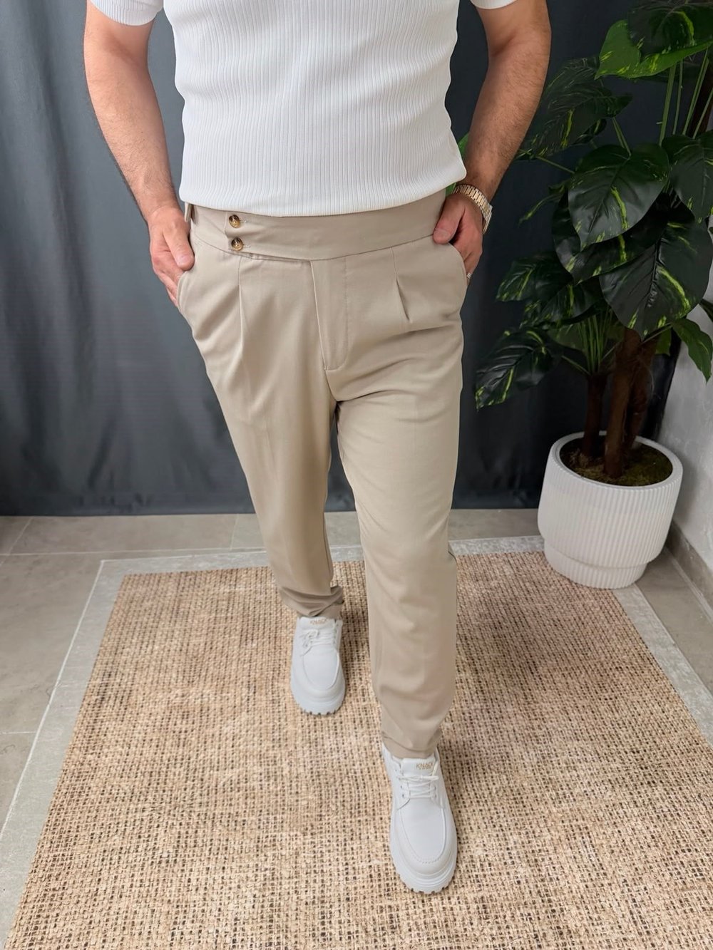 ÇİFT DÜĞMELİ KEMERLİ PANTOLON