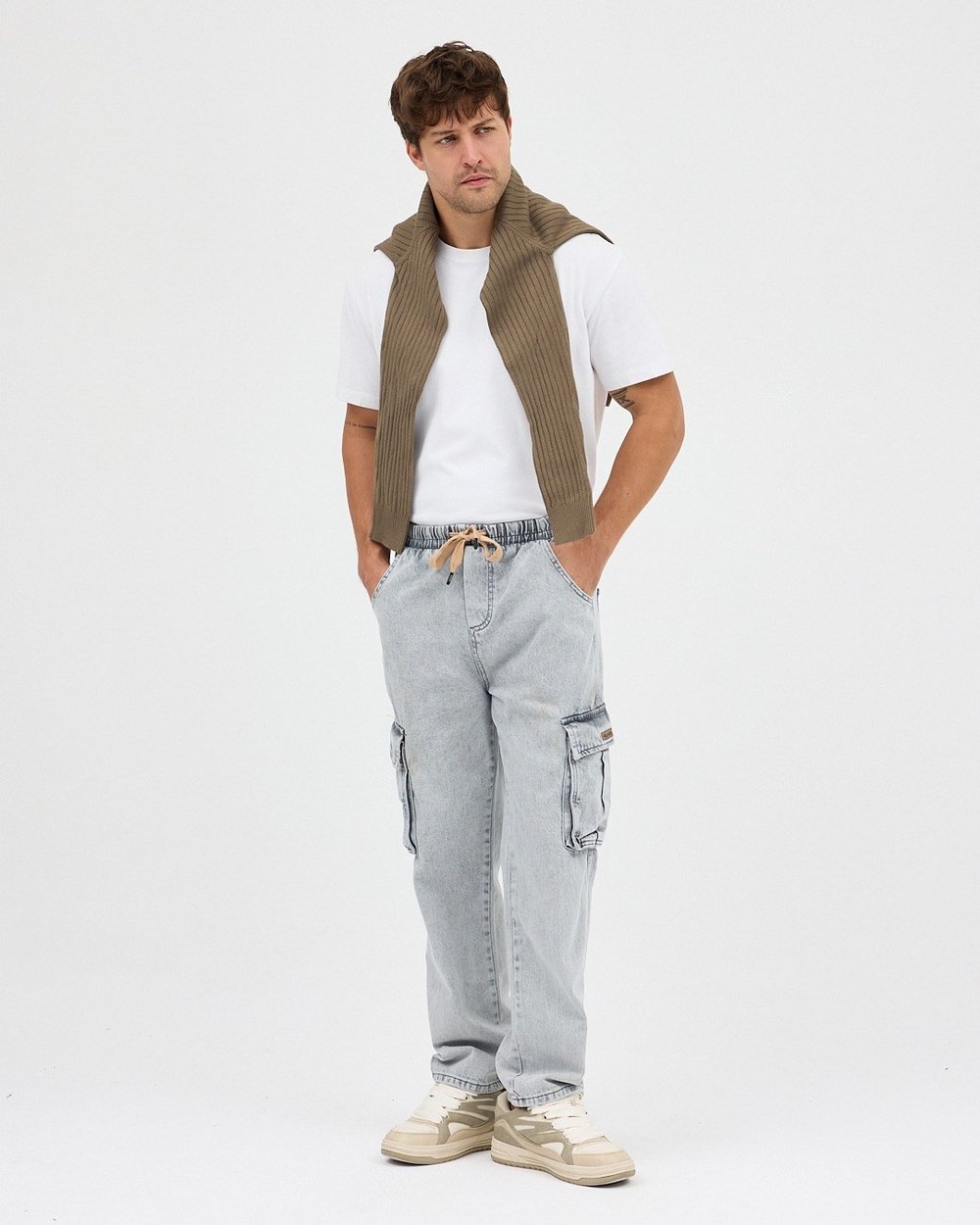 GRİ GENİŞ ÇEPLİ KARGO JEAN PANTOLON