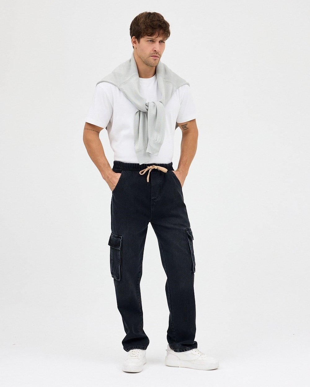 SİYAH GENİŞ ÇEPLİ KARGO JEAN PANTOLON