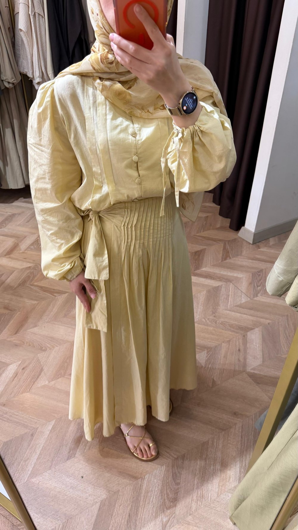 Zelen takım butter yellow 