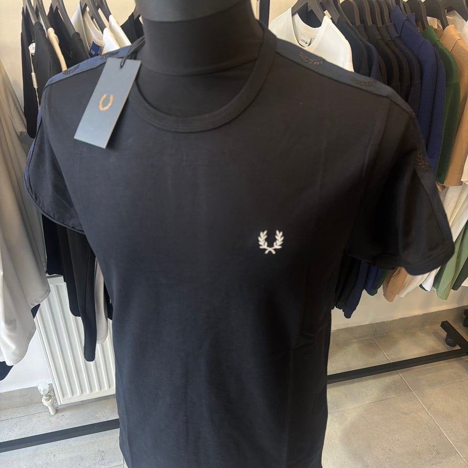 fred-p-siyah-pamuklu-tshirt--484574.jpeg
