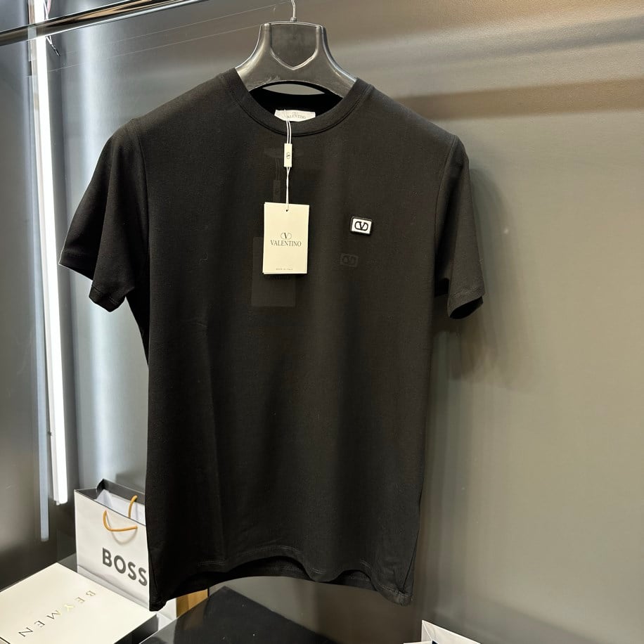 valentino-siyah-pamuklu-tshirt-0dbc0-.jpeg
