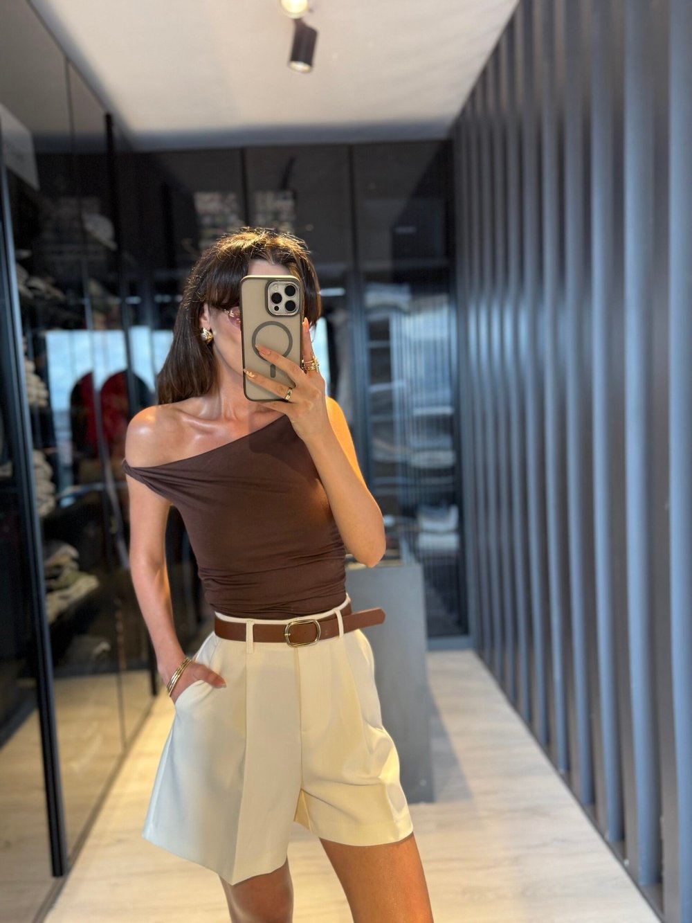 Bükümlü askılı top