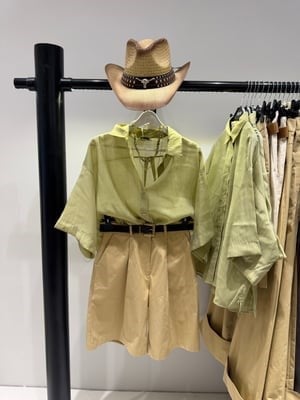 Ada çayı Yeşili Oversize İpeksi Gömlek